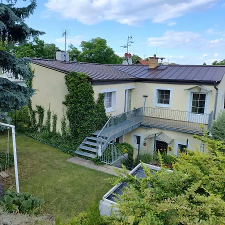Apartment U Letiste Knezeves (Prague-West)